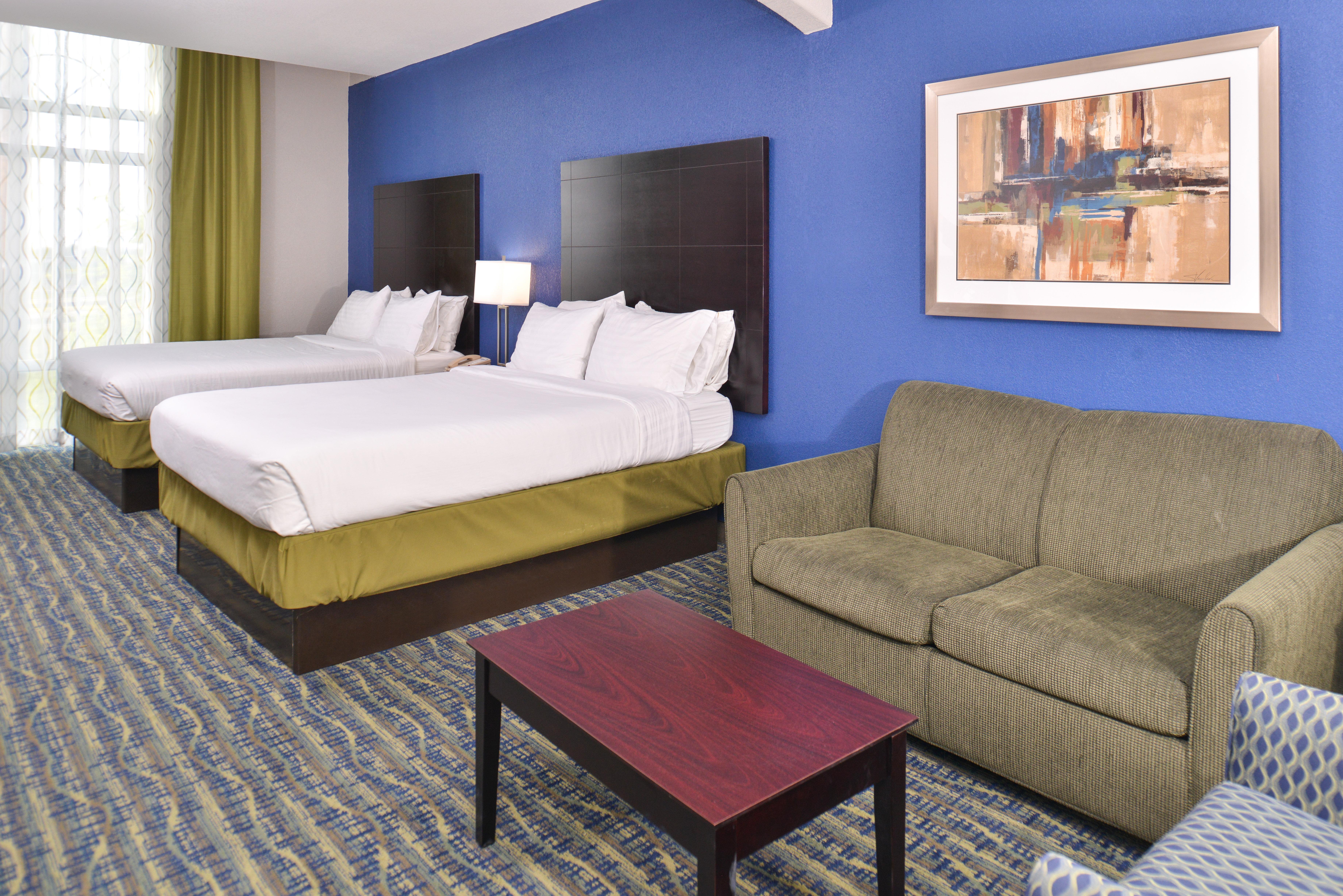 Holiday Inn Express & Suites San Antonio South Экстерьер фото